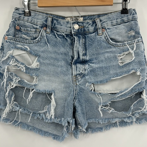 We The Free Button Fly Distressed Destroyed Frayed Denim 28 - Picture 6 of 6